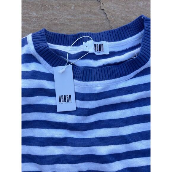 Urban Contenders Blue Striped Sweater Size Large NWT - Picture 2 of 3